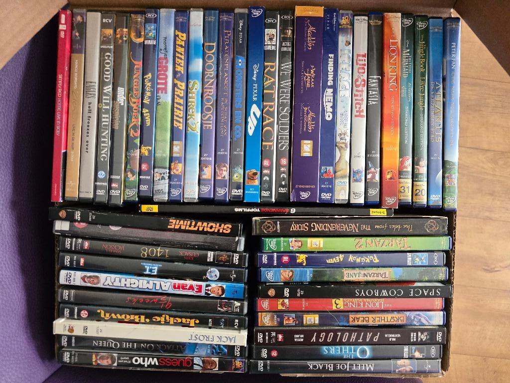 Hele doos met DVD's. Volwassen en Kids, Alle leeftijden, Ophalen, Gebruikt