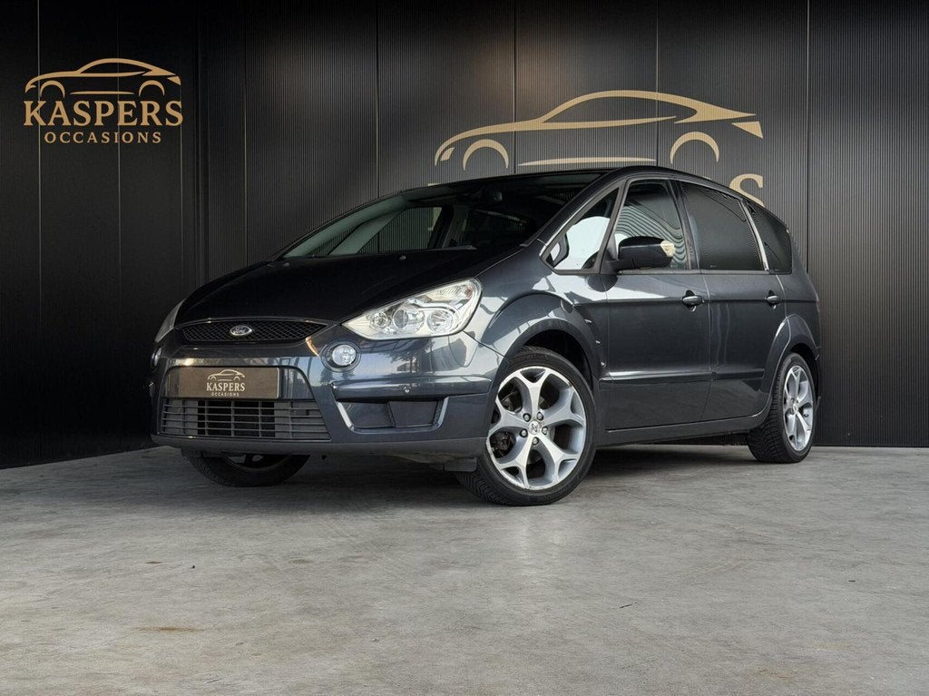 Ford S-Max 2.0-16V |Airco|Pano|Trekhaak|Nap|, Auto's, Ford, Voorwielaandrijving, 145 pk, Gebruikt, 4 cilinders