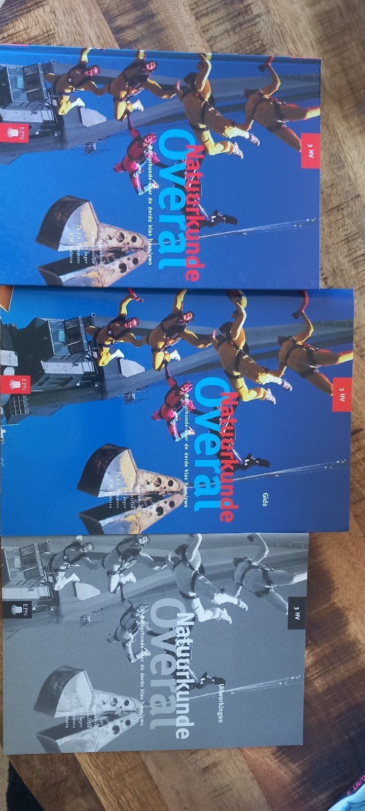 Natuurkunde Overal 3e klas Havo/VWO - Boekenpakket, Gelezen, Hagenbirk, Gravesteijn, Jager, Th.J.A. Timmers, K.W. Walstra, Ophalen of Verzenden