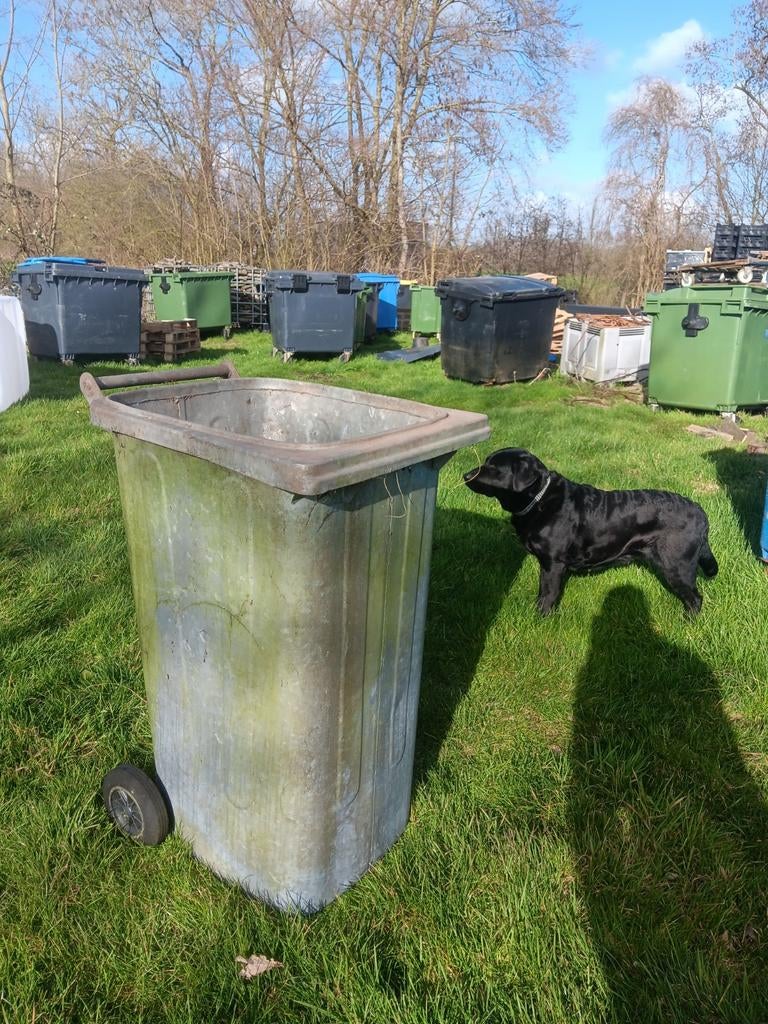 Stalen rolcontainers 240 liter, Doe-het-zelf en Verbouw, Metalen, Gebruikt, IJzer, Ophalen