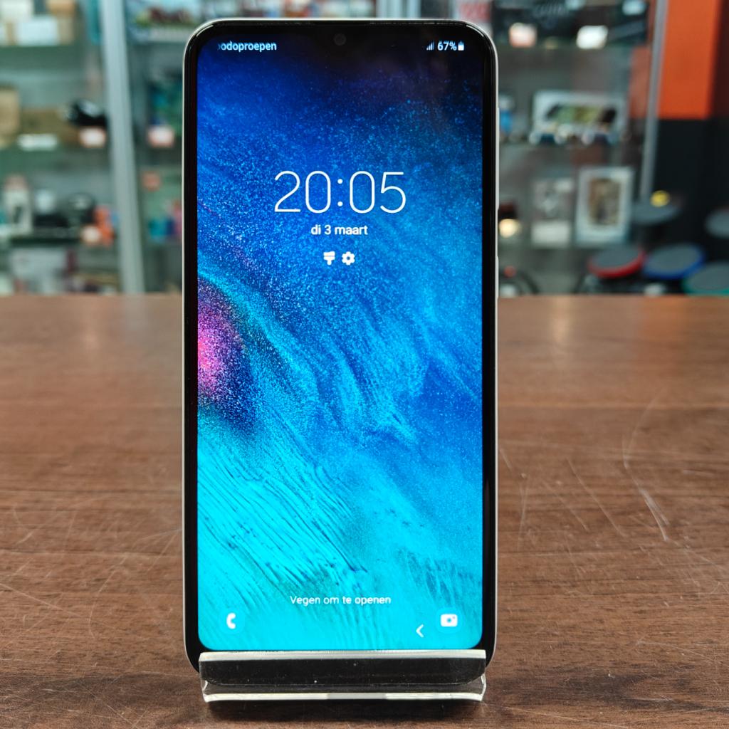 Samsung Galaxy A20e WIT - USB-kabel - 32GB/3GB Android11, Samsung, Zo goed als nieuw, Support@Samsung.com, 129, Samsung-ro, Yeongtong-gu
Suwon-si, Gyeonggi-do 16677
South Korea