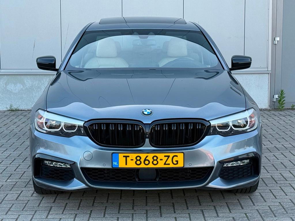 BMW 5-serie 530e iPerformance High Executive PANO, 1998 cc, Achterwielaandrijving, Gebruikt, 4 cilinders