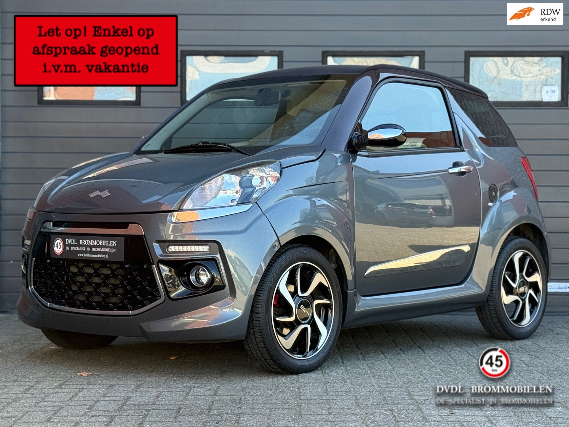 Ligier JS50 Club DCI Brommobiel 45km auto 2015 32dkm ZGAN!, Gebruikt, DVDL Brommobielen, Staarten 32
5281PL  Boxtel, NL, Info@dvdlbrommobielen.nl
