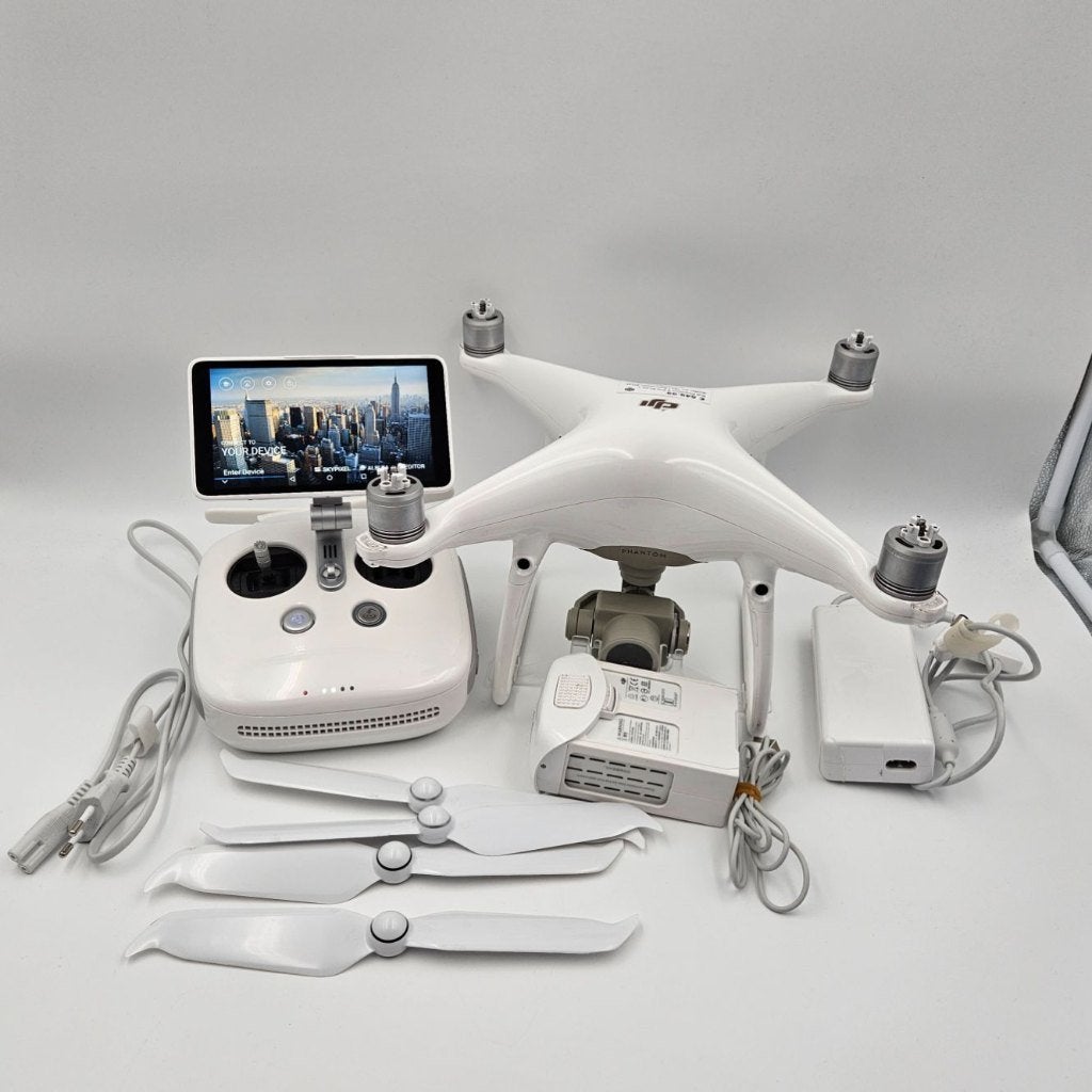 DJI Phantom 4 Pro PLus + Koffer en Tas SD | Zeer Nette Staat, Ophalen of Verzenden, Zo goed als nieuw