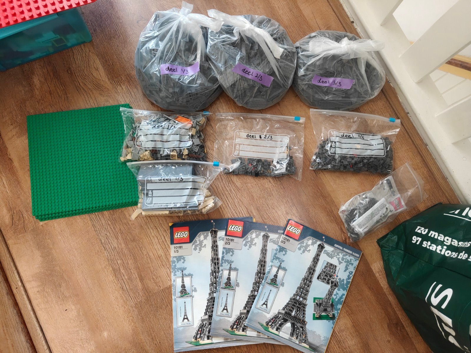Lego Eiffeltoren 10181 - Compleet met reserve onderdelen, Kinderen en Baby's, Speelgoed | Duplo en Lego, Lego, Compleet, Ophalen of Verzenden