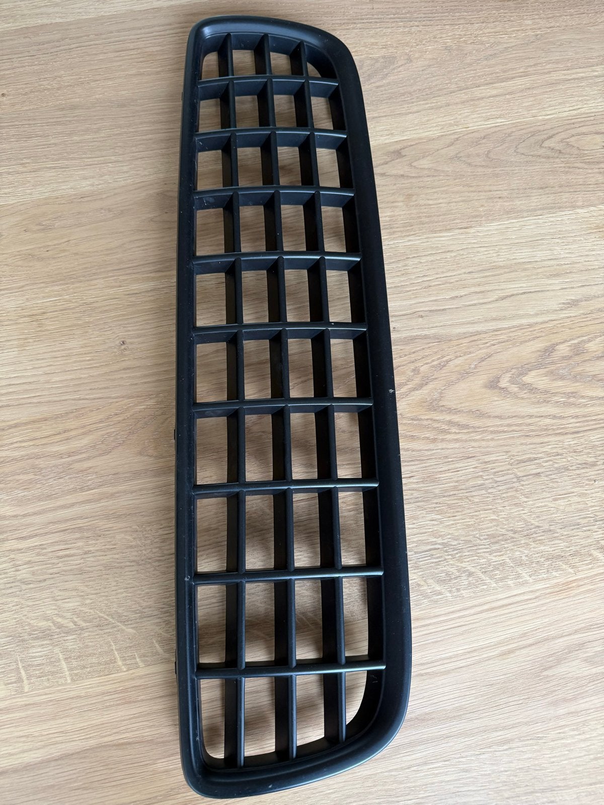 Volvo XC Grille voor V70/S60 (2007), Auto-onderdelen, Carrosserie en Plaatwerk, Ophalen, Gebruikt, Voor, Volvo