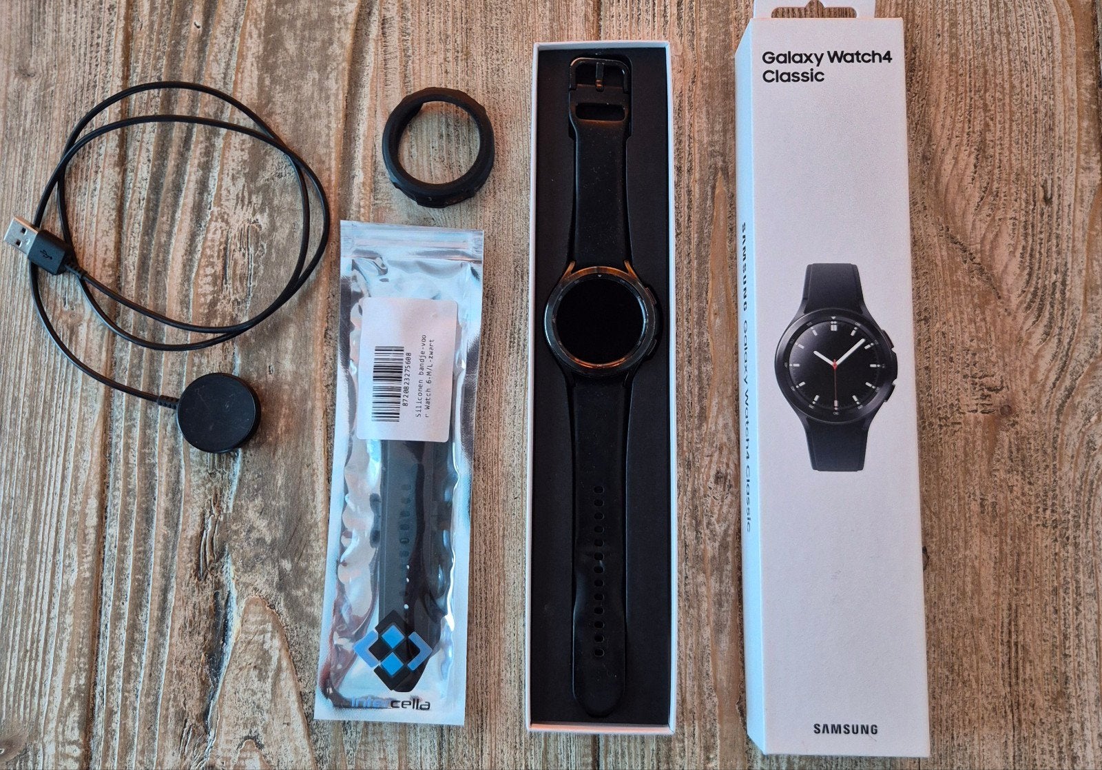 Samsung Galaxy Watch4 Classic Zwart - Zo goed als nieuw, Zwart, Ophalen of Verzenden, Zo goed als nieuw, Samsung Galaxy Watch4 Classic