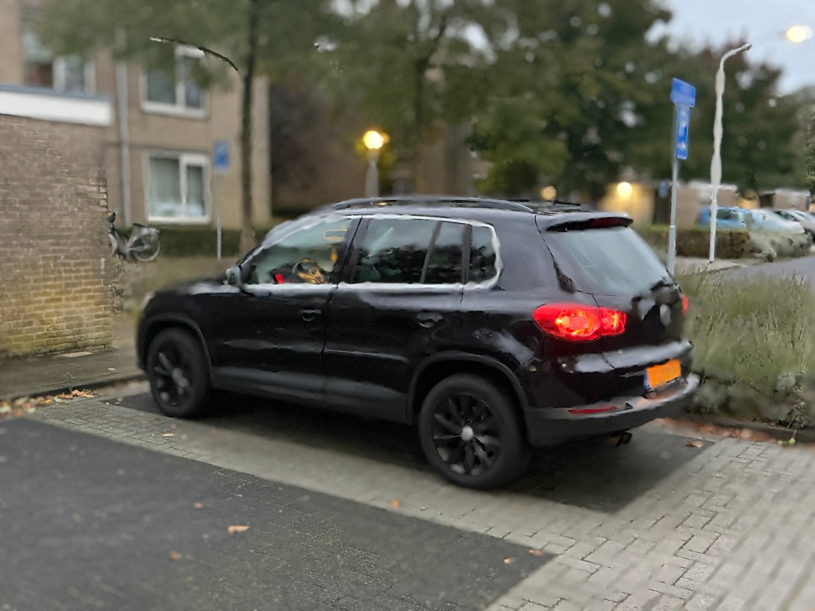 Volkswagen Tiguan 2.0 Tfsi 125KW 4MOTION 2009 Zwart, 4 cilinders, 1984 cc, Zwart, 11 km/l
