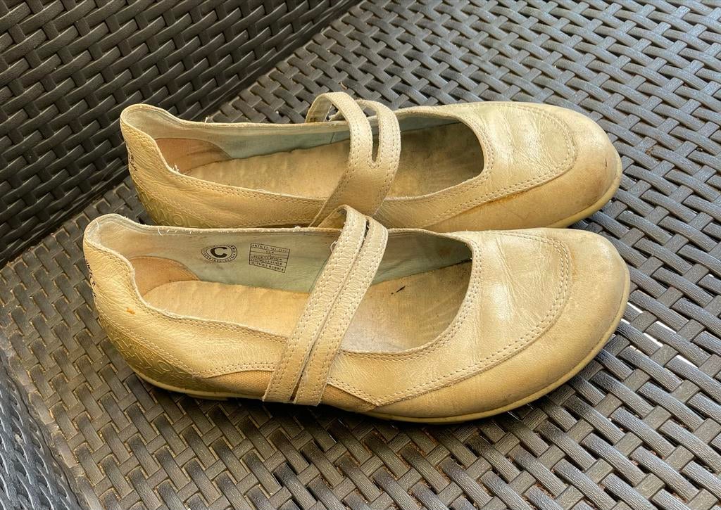 Wolky Crèmekleurige zomerschoenen, Ophalen of Verzenden, Gedragen, Beige, Sandalen of Muiltjes