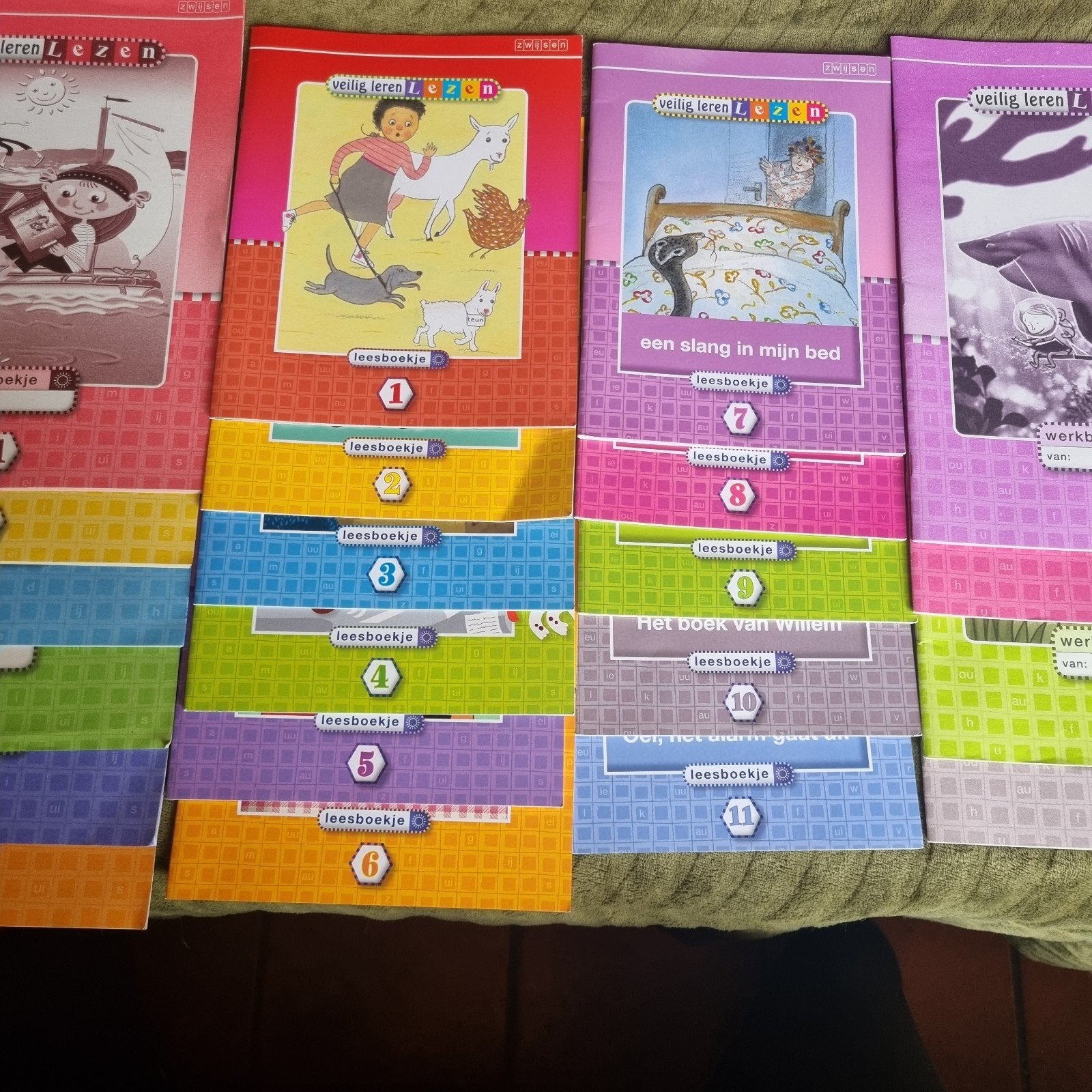 Groep 3 Veilig Leren Lezen -Kim zon - Set leesboek en werkbo, Boeken, Ophalen of Verzenden, Zo goed als nieuw, Diverse auteurs (Veilig Leren Lezen)