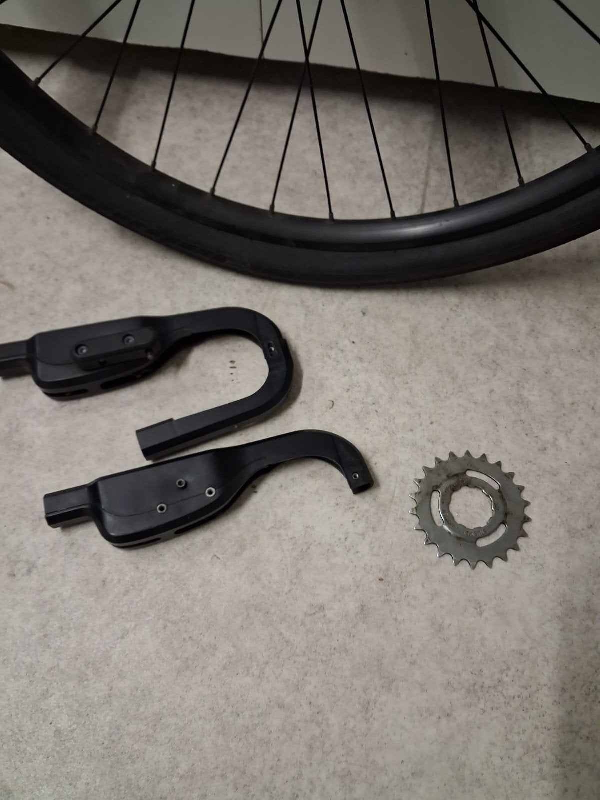 Foto 3 van vanmoof s3.  2 speed achterwiel met kettingspanner
