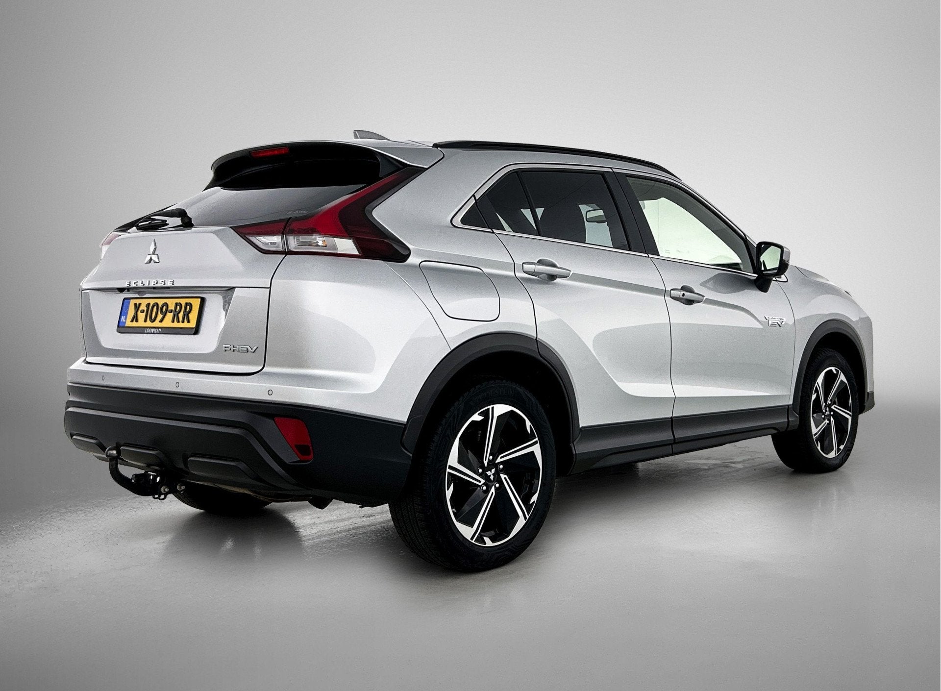Mitsubishi Eclipse Cross 2.4 PHEV Executive | Trekhaak | Ori, Automaat, Zwart, 4 cilinders, Leder en Stof