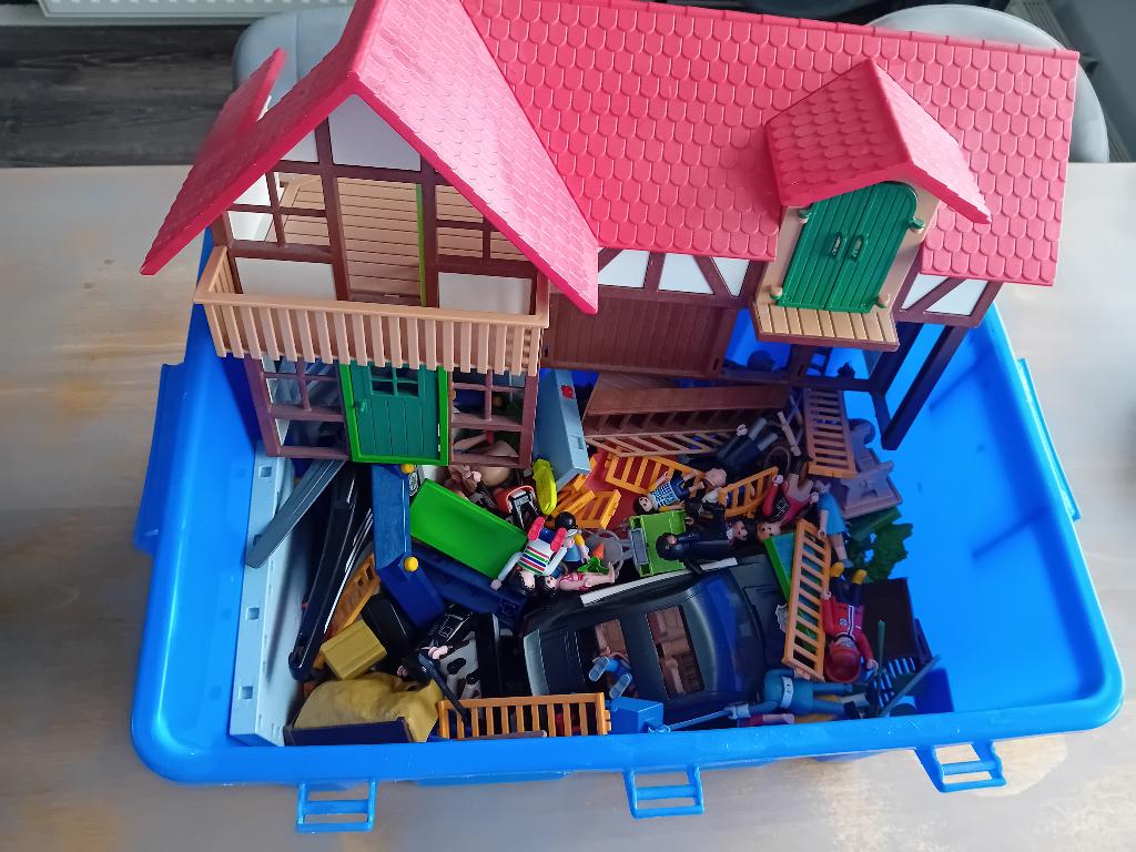 Grote partij Playmobil met o.a. boerderij en politie set, Kinderen en Baby's, Speelgoed | Playmobil, Ophalen, Gebruikt, Los playmobil
