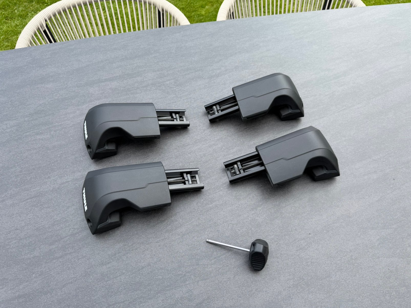 Thule WingBar Edge Flush Rail voetenset 7206, Ophalen of Verzenden, Zo goed als nieuw