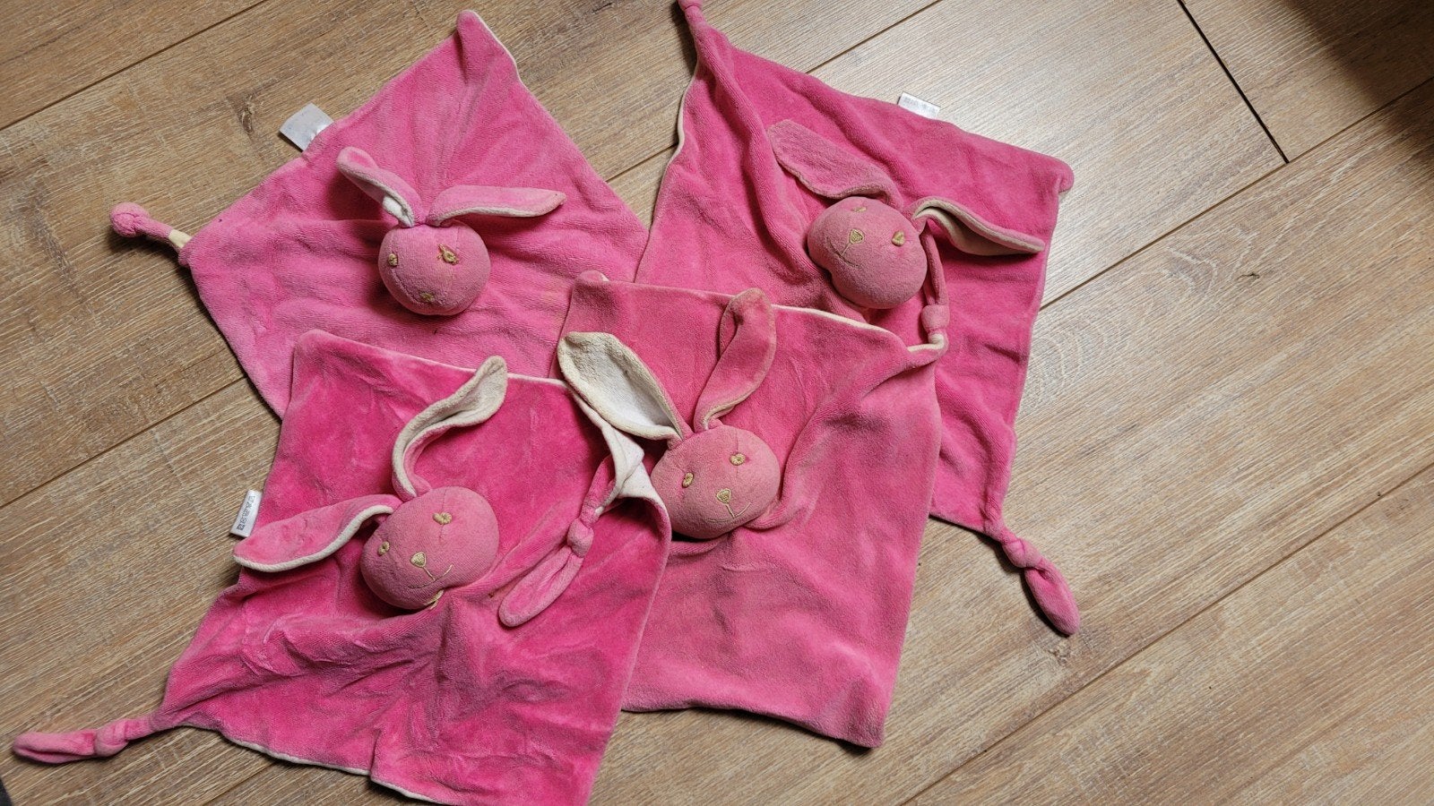 Bambino konijntjes roze knuffeldoekjes (4 stuks), Ophalen of Verzenden, Overige typen