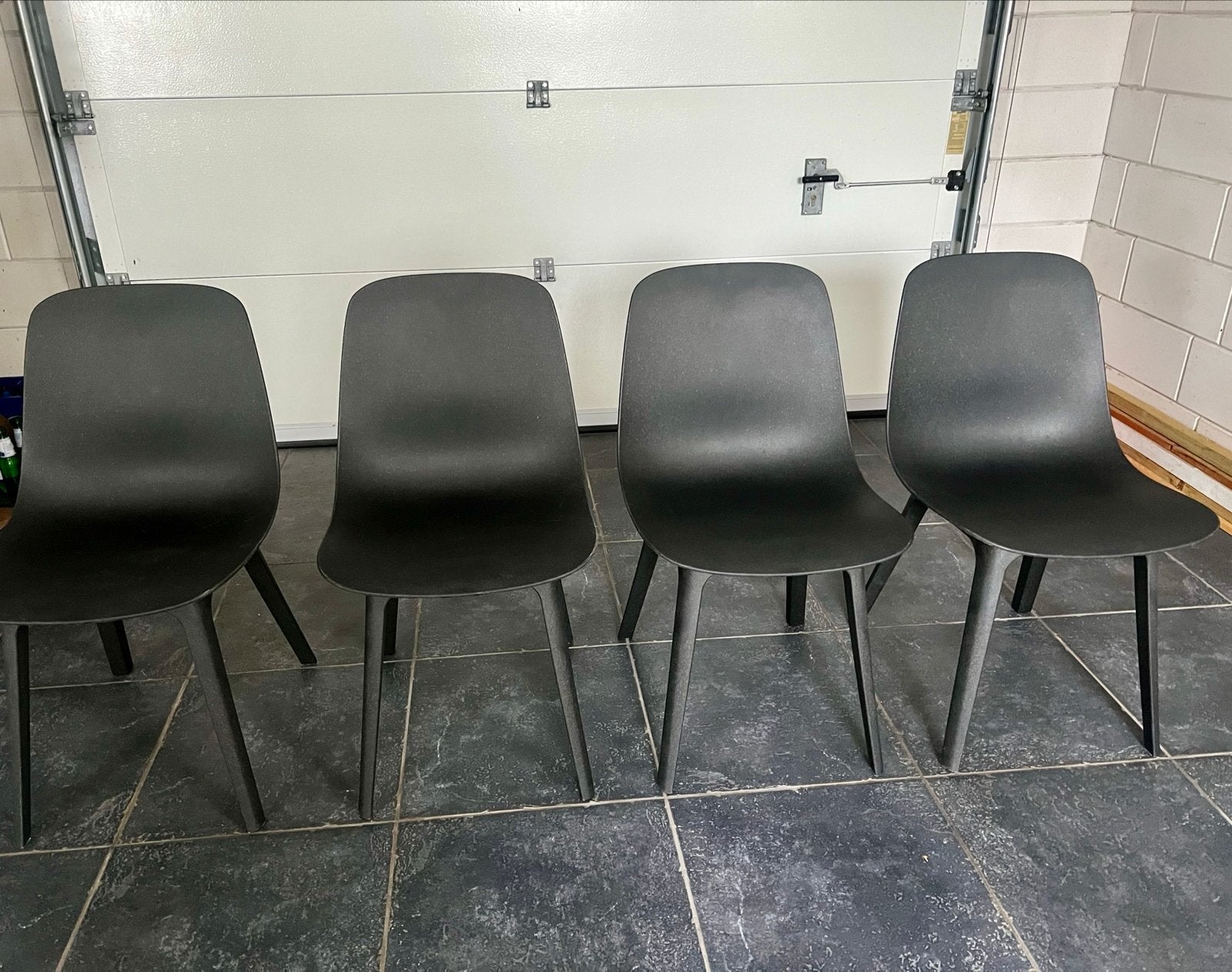 IKEA Odger stoelen - Zo goed als nieuw, Huis en Inrichting, Kunststof, Zwart, Ophalen of Verzenden, Zo goed als nieuw