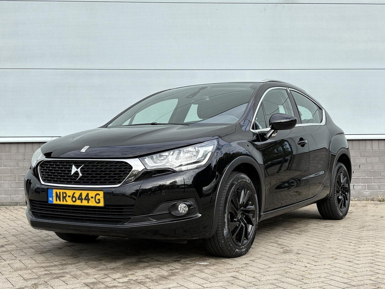 DS DS 4 Crossback 1.2 130 pk Business | Cruise Control | Nav, Auto's, Dealer onderhouden, Gebruikt, 1199 cc, Bedrijf