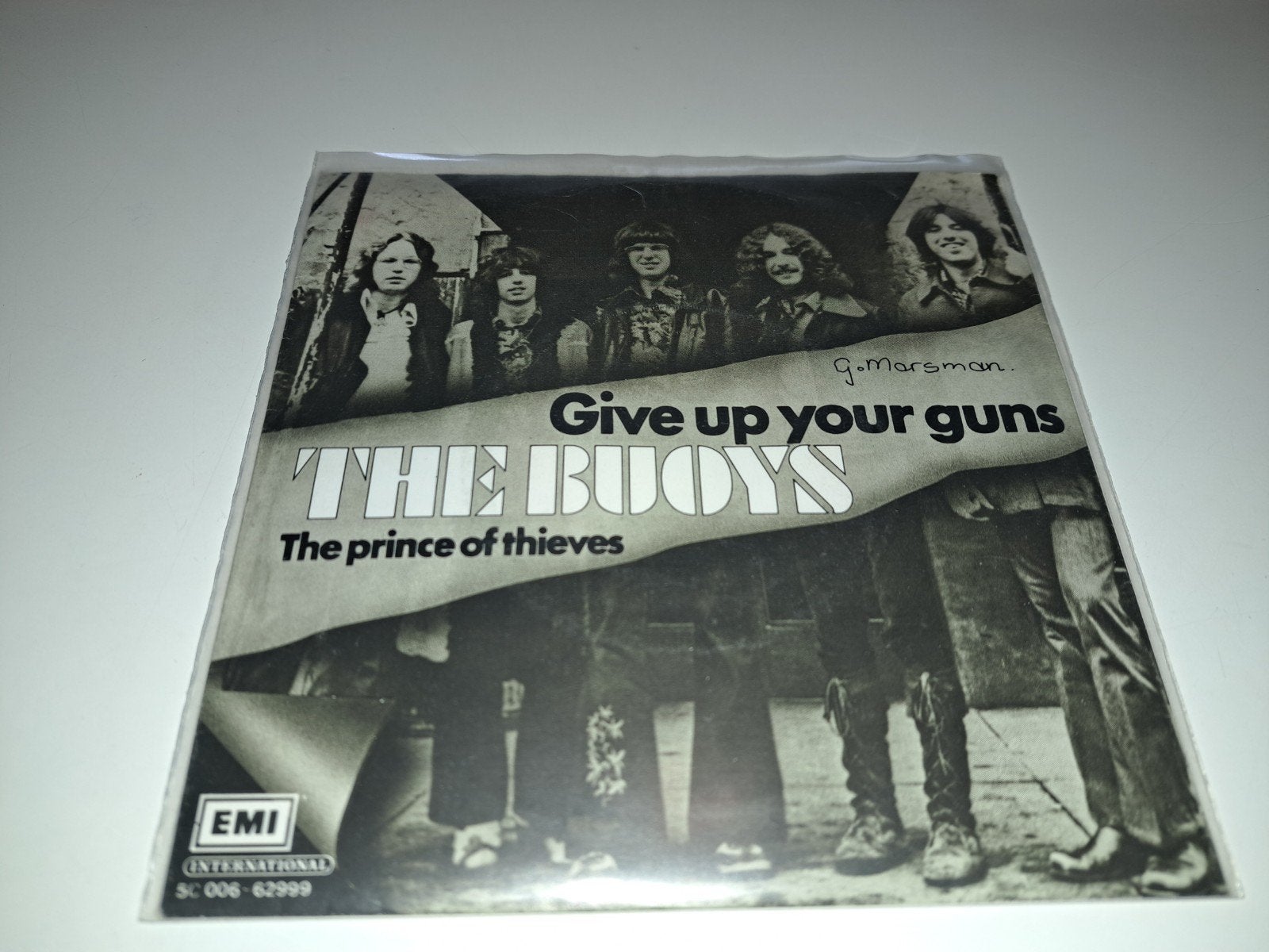 7" the Buoys : Give up your guns, Verzenden, Gebruikt, Pop