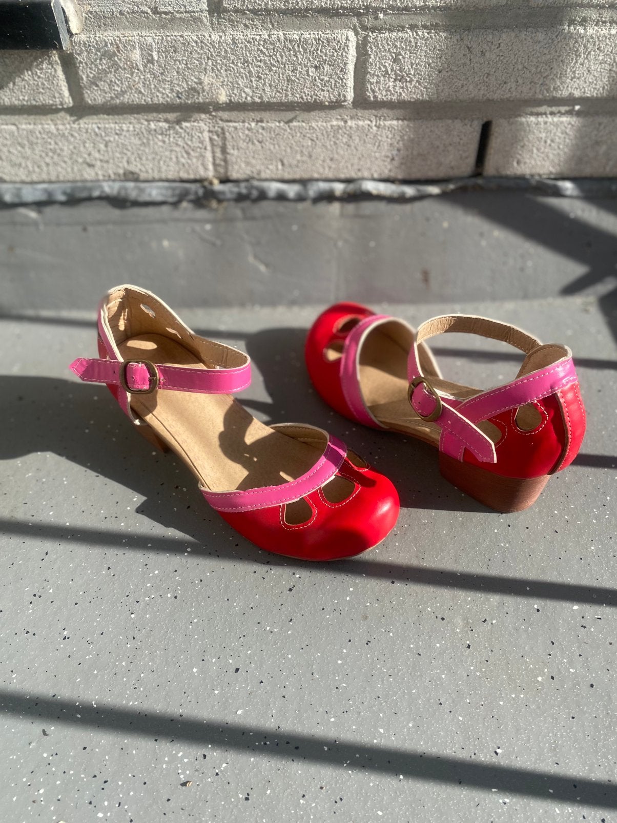 Dames schoenen rood merkloos maat 37, Ophalen, Pumps, Zo goed als nieuw, Rood