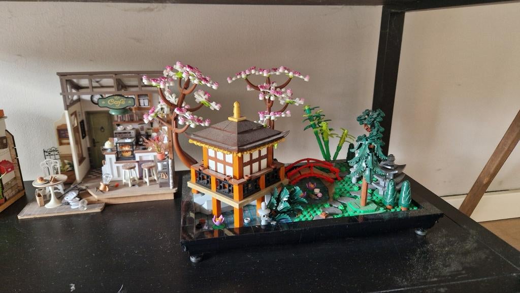 Lego 10315 Botanische Tuin - Compleet met doos en boekje, Compleet, Lego, Ophalen of Verzenden, Zo goed als nieuw