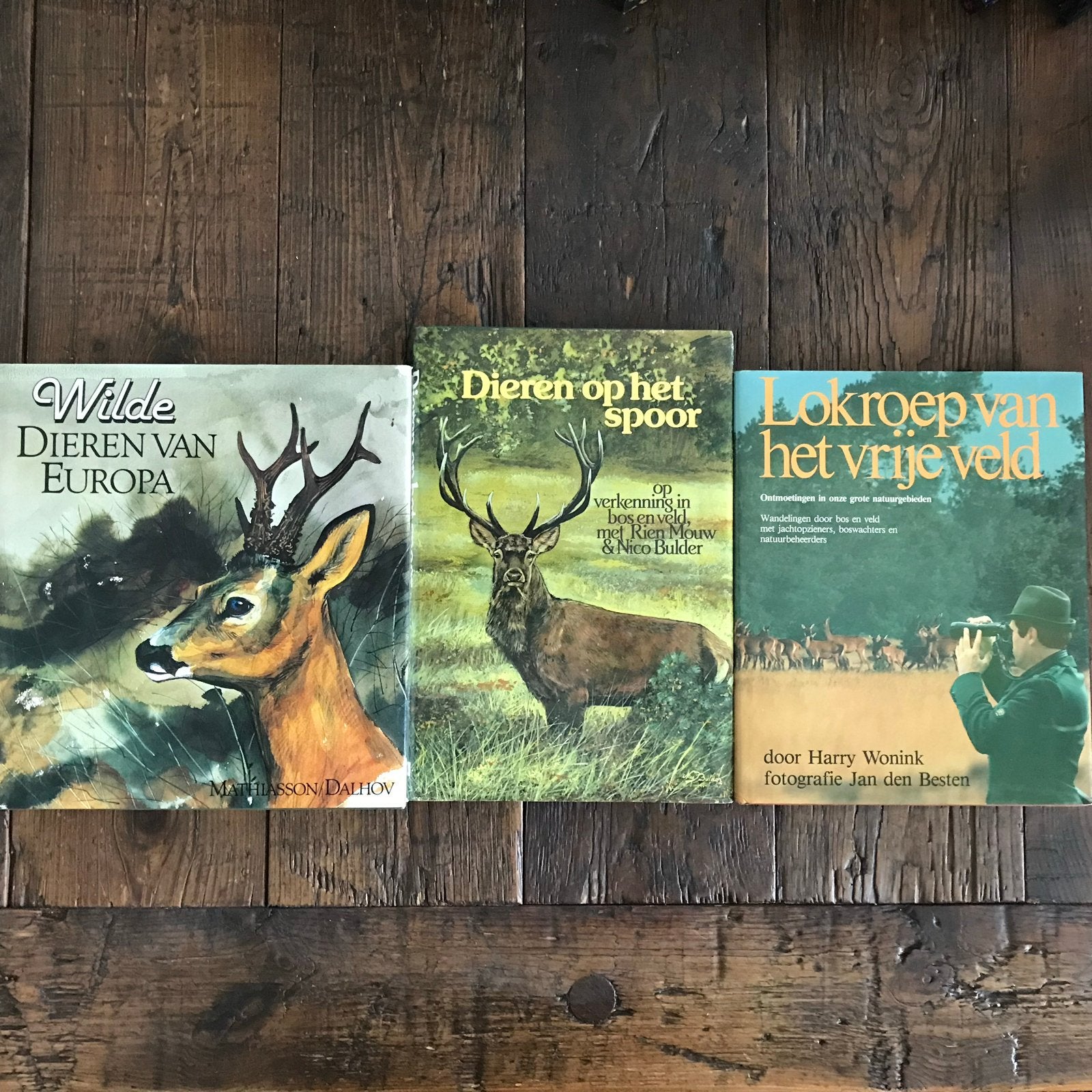 Lokroep van het vrije veld - Natuurboek over wild, Ophalen of Verzenden, Gelezen, Natuur algemeen