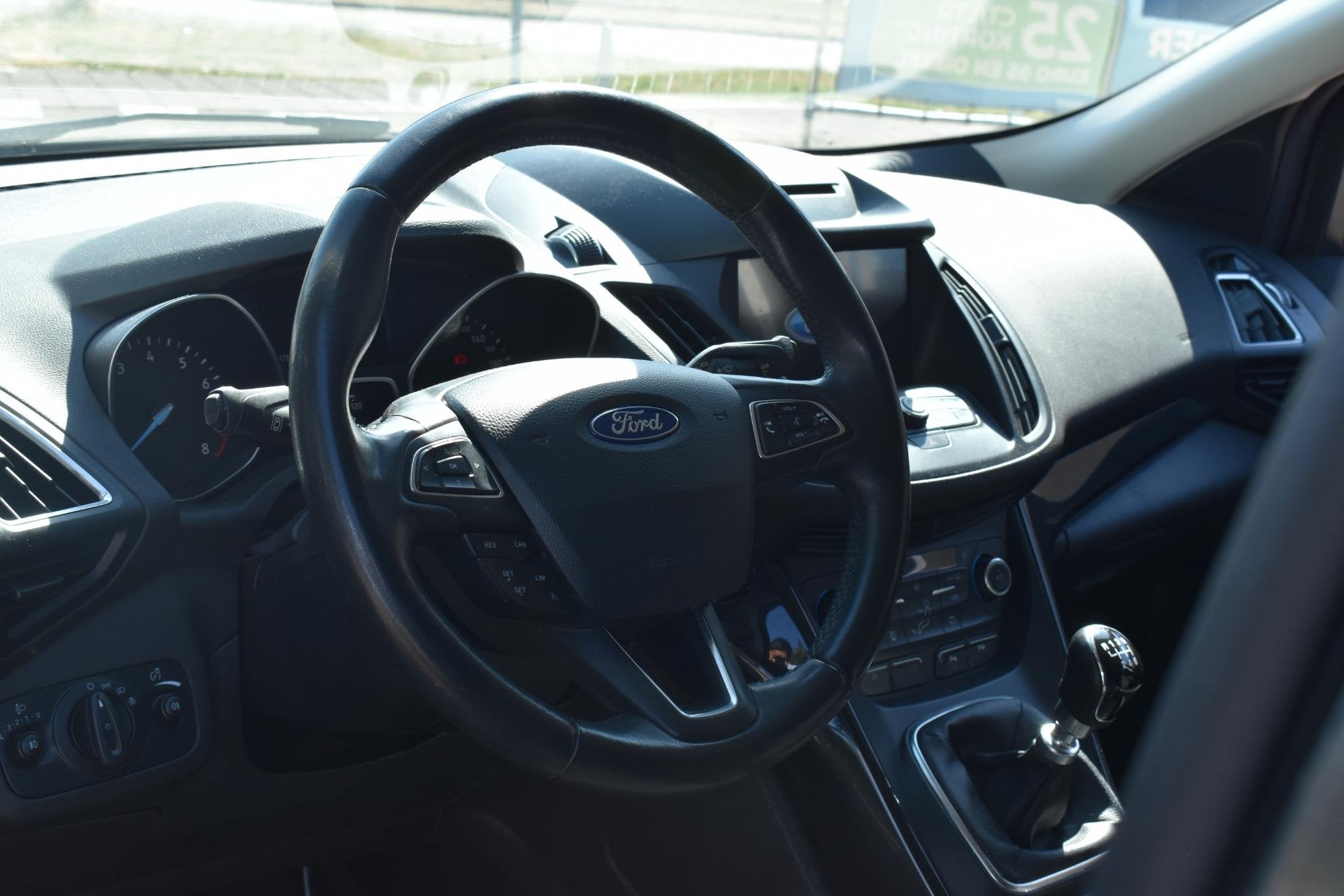 Ford Kuga 1.5 EcoBoost Titanium 2e Eigenaar | BSM | Navigati, Auto's, Voorwielaandrijving, Euro 6, 4 cilinders, Leder en Stof