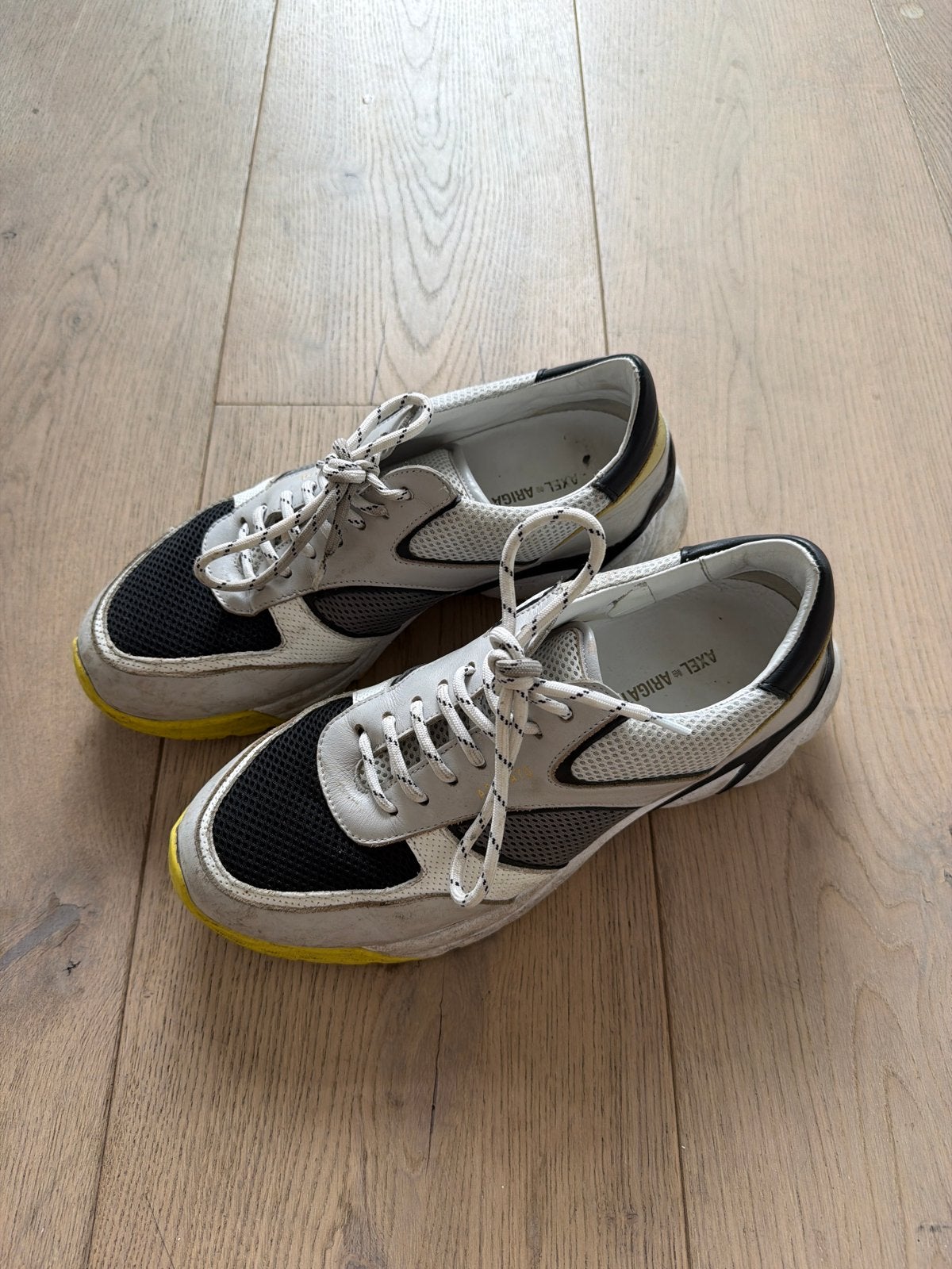 Axel Arigato Genesis Sneakers - Zwart, Wit, Geel, Kleding | Heren, Ophalen, Gedragen, Zwart, Sneakers of Gympen
