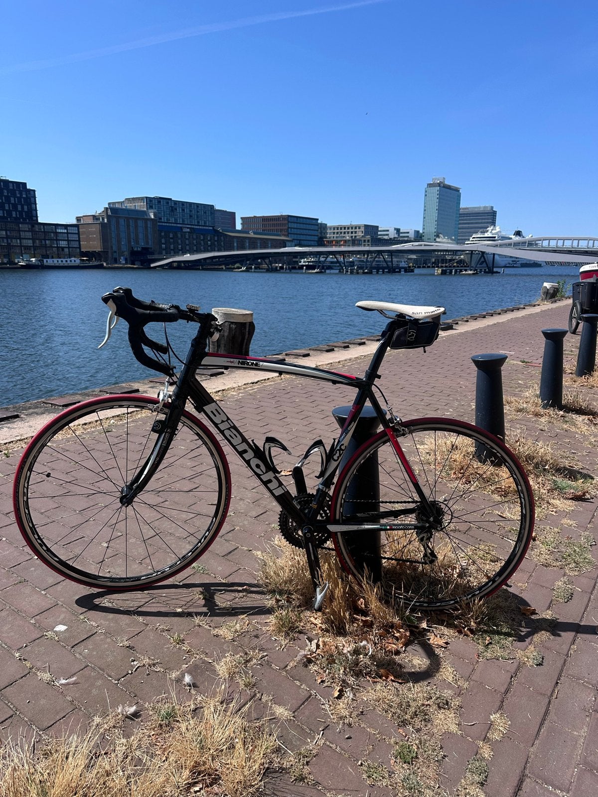 Mag weg voor €650! Bianchi Nirone racefiets - Zgan, 28 inch, Aluminium, Zo goed als nieuw, Meer dan 20 versnellingen
