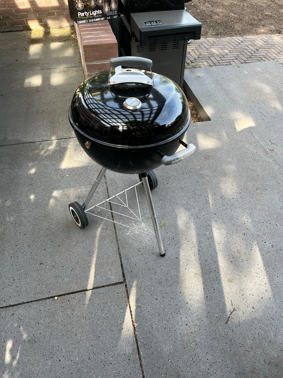 Weber BBQ 47 cm met hoes en pizzasteen, Tuin en Terras, Ophalen, Gebruikt