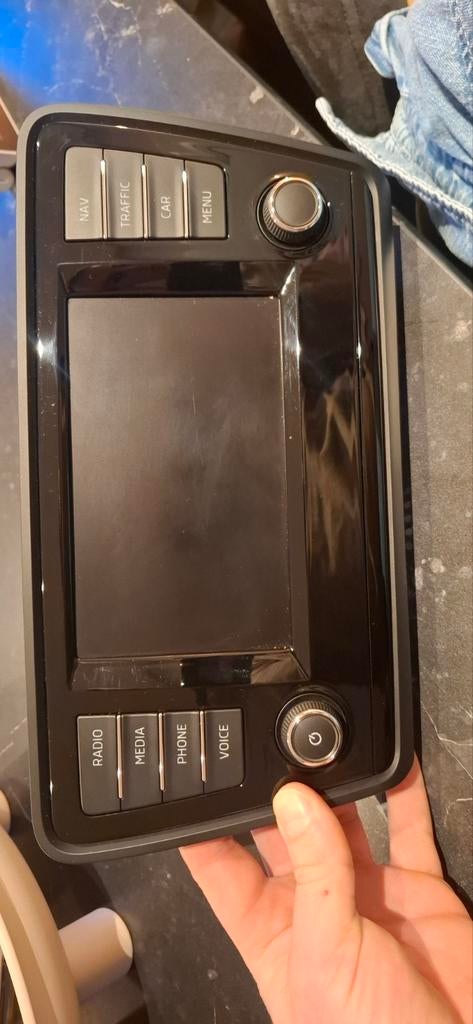 Originele Skoda radio - Nieuwstaat, Ophalen of Verzenden, Zo goed als nieuw