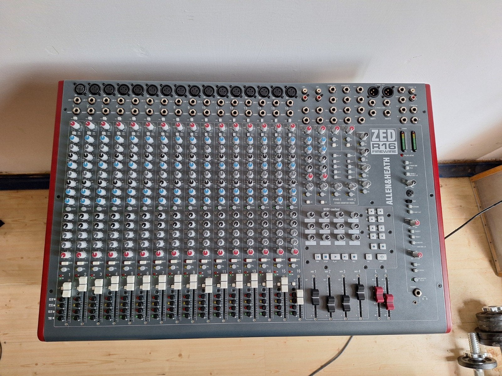 Allen & Heath ZED R16 FireWire mengpaneel, Muziek en Instrumenten, Mengpanelen, Ophalen of Verzenden