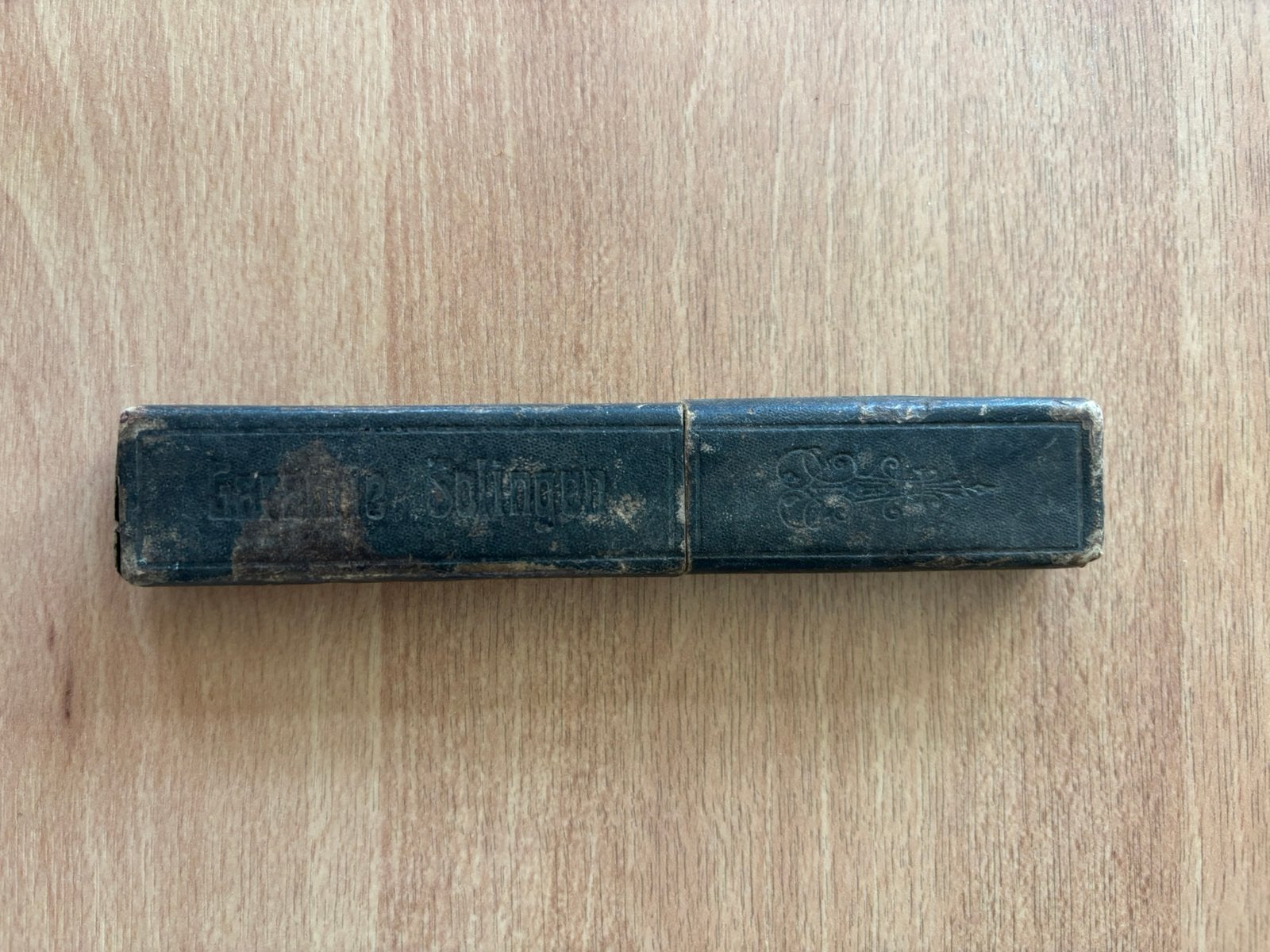 Vintage / antiek scheermes in originele doos, Antiek en Kunst, Ophalen of Verzenden