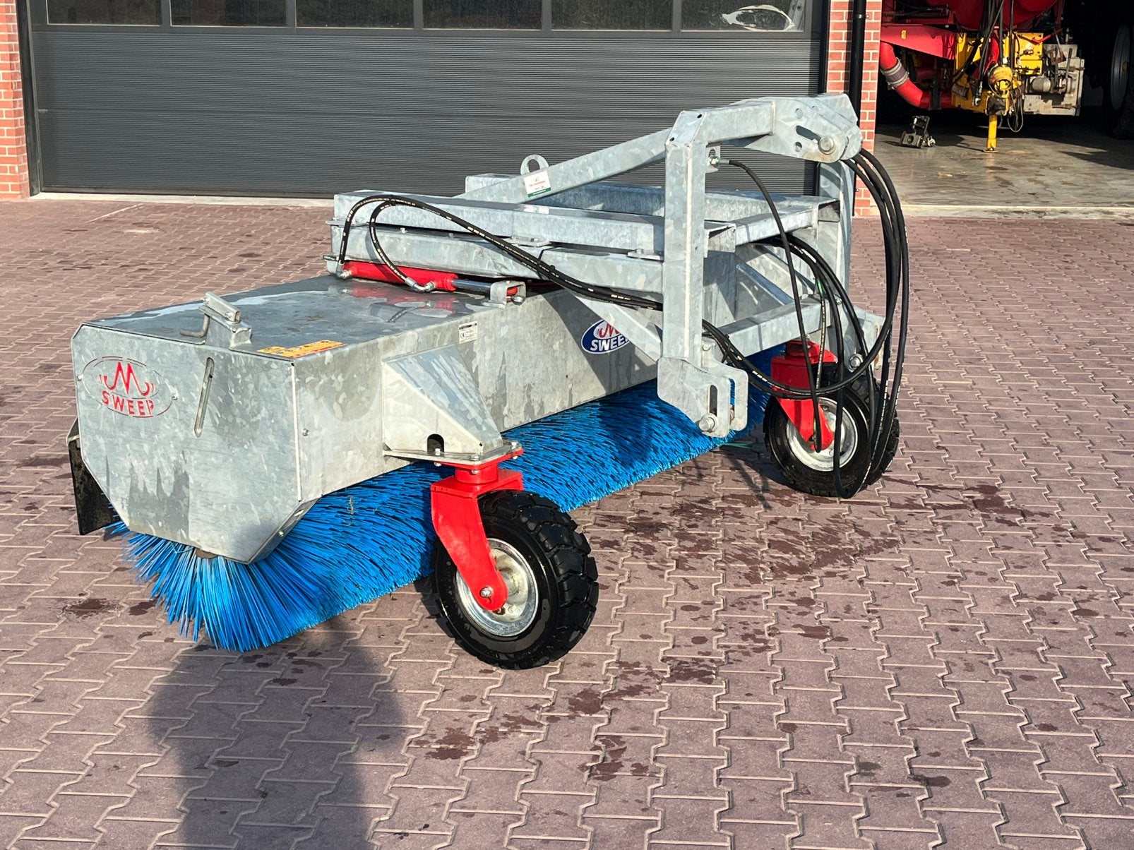 Sweep veegmachine, Zakelijke goederen, Agrarisch | Werktuigen, Ophalen
