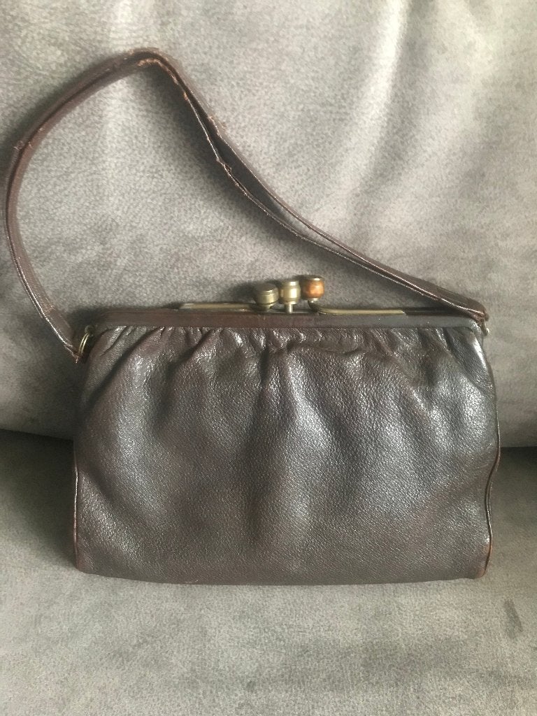 Antiek Jaren ‘30/40 Bruin Leren Dames Handtasje., Ophalen of Verzenden, Gebruikt, Bruin, Schoudertasje
