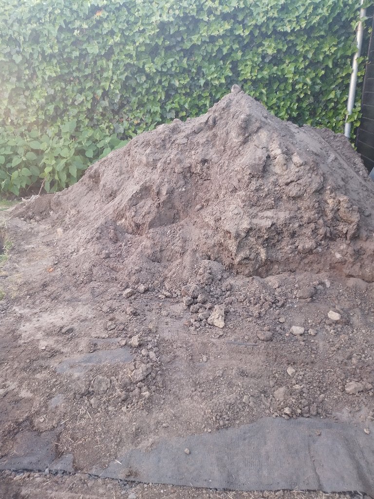 Zwarte grond, Ophalen, Tuinaarde