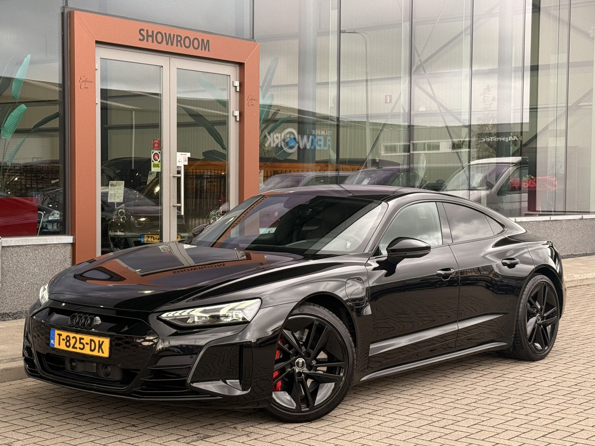 Audi e-tron GT 93 kWh | Audi Exclusive | Bang & Olufsen | Ap, Automaat, Gebruikt, Zwart, Zwart