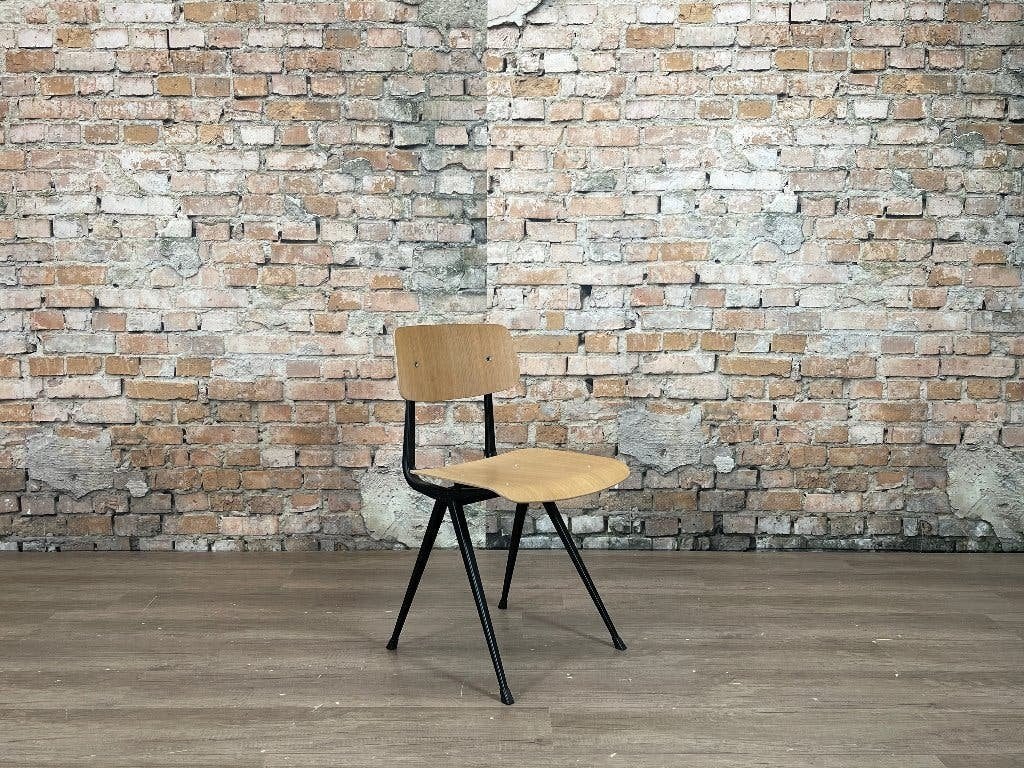 HAY Result Stoel – eiken | Friso Kramer & Wim Rietveld, Huis en Inrichting, Ophalen, Kunststof, Zwart, Design