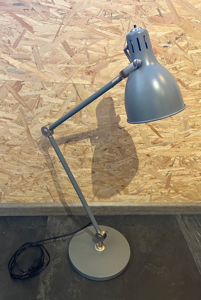 Bureau lamp Aröd , grijs/nikkel, Ophalen, E27 (groot), Zo goed als nieuw, Grijs