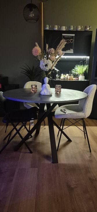 Ronde eetkamertafel, Huis en Inrichting, Tafels | Eettafels, Ophalen, Gebruikt, Overige materialen, Rond