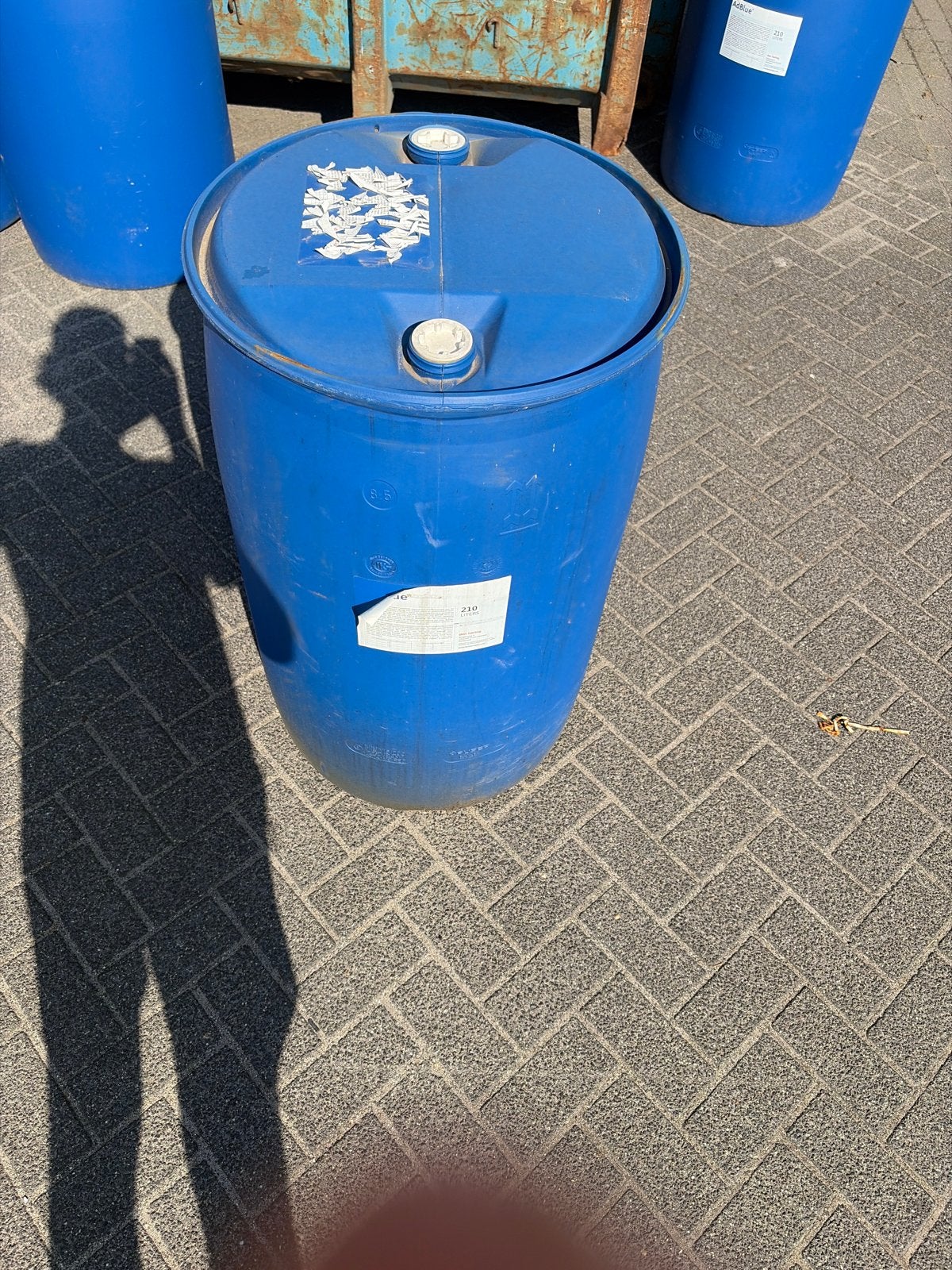 Lege AdBlue vaten 210L - circa 25 stuks beschikbaar, Ophalen, Gebruikt