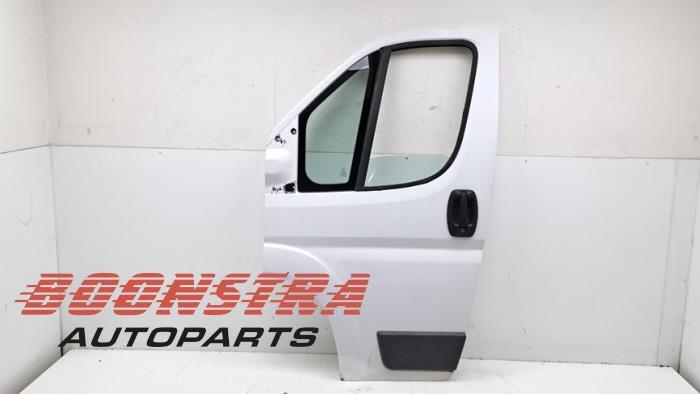 Portier 2Deurs links van een Fiat Ducato (549), Gebruikt, -, Deur, -