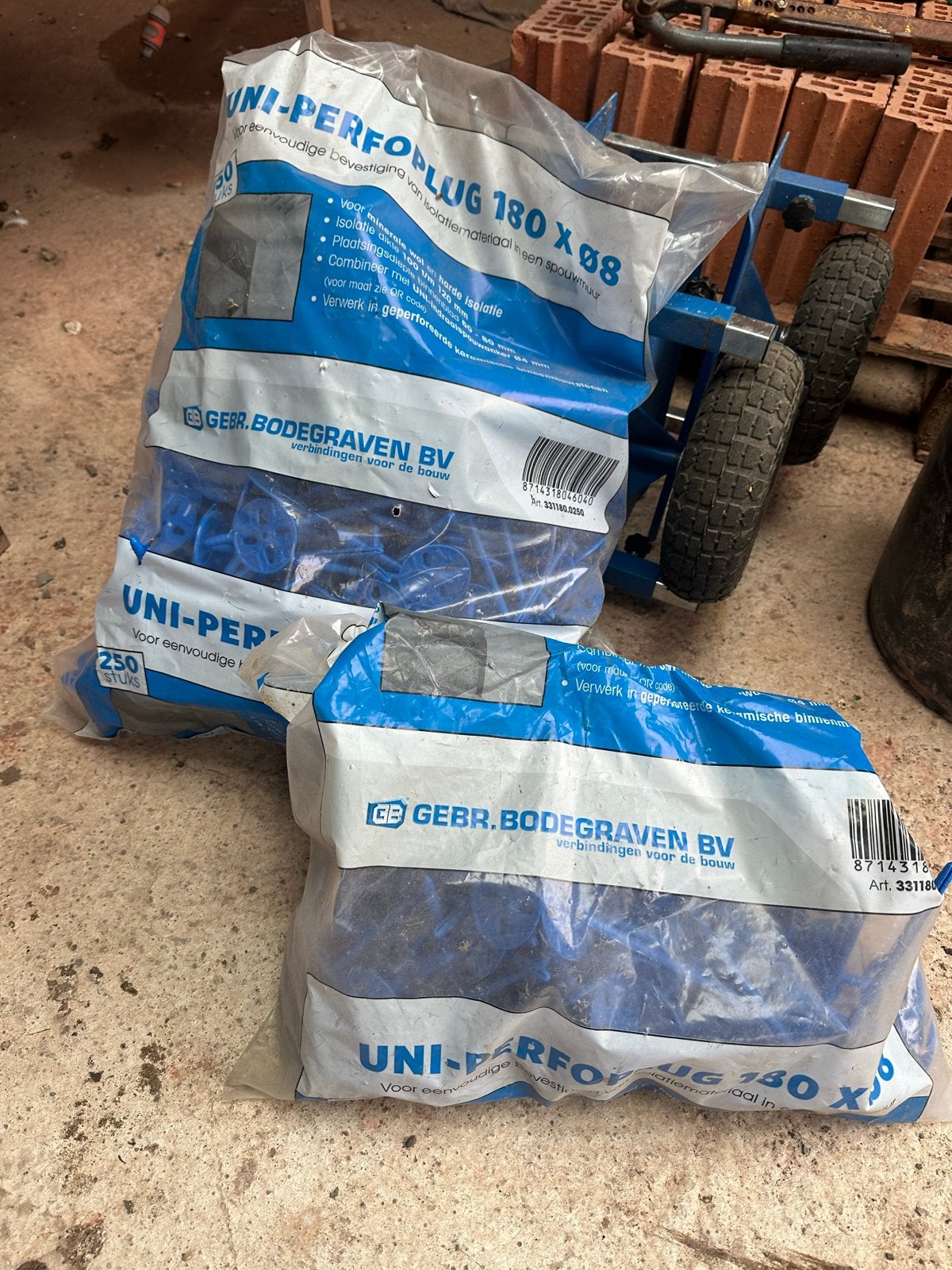 Gbr Bodegraven Uni Perfoplug 180x8 - Nieuw, Ophalen, Nieuw, 100 tot 250 mm, Pluggen