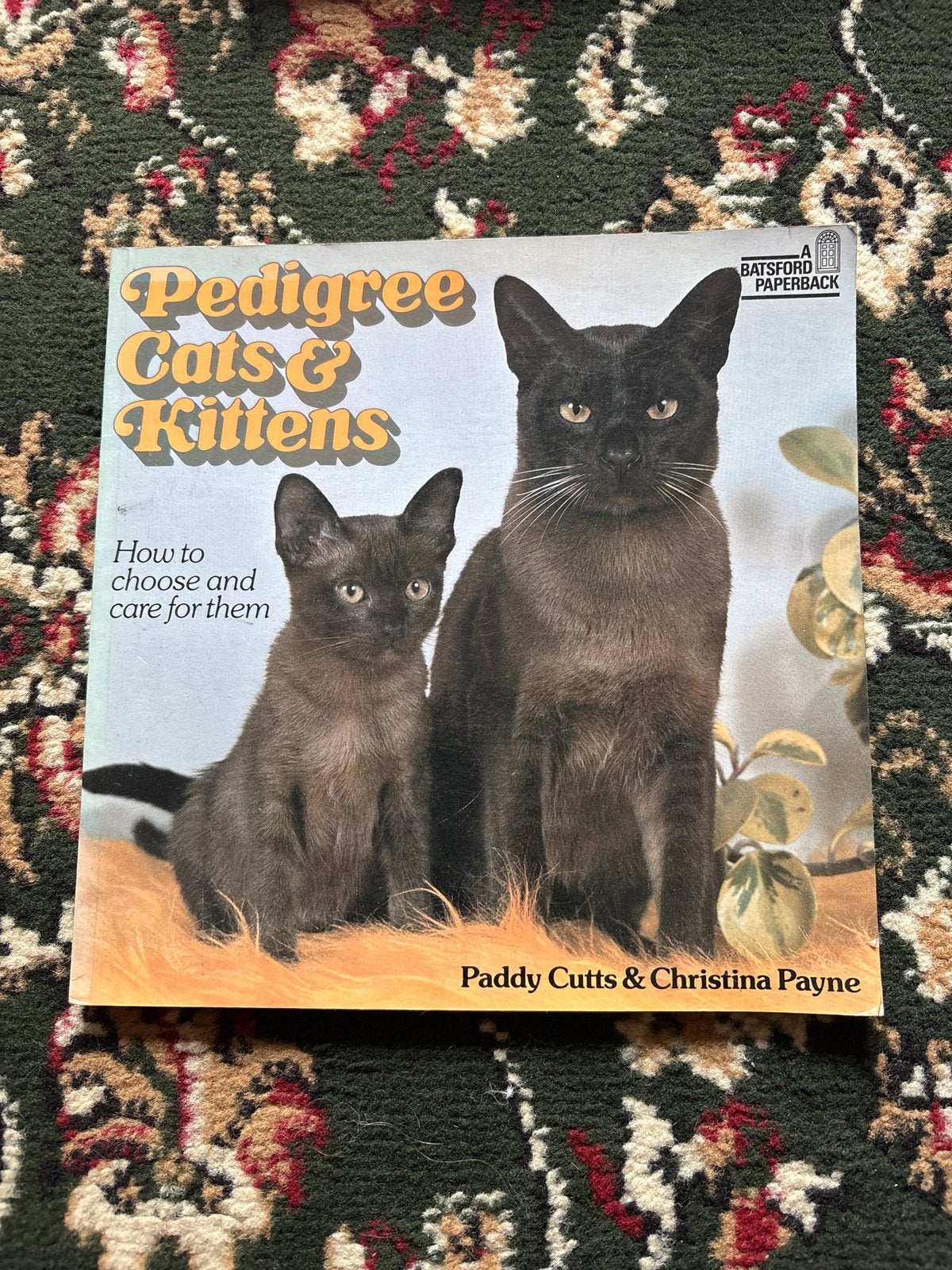 Pedigree Cats & Kittens: Kies en verzorg ze, Ophalen of Verzenden, Gelezen, Katten