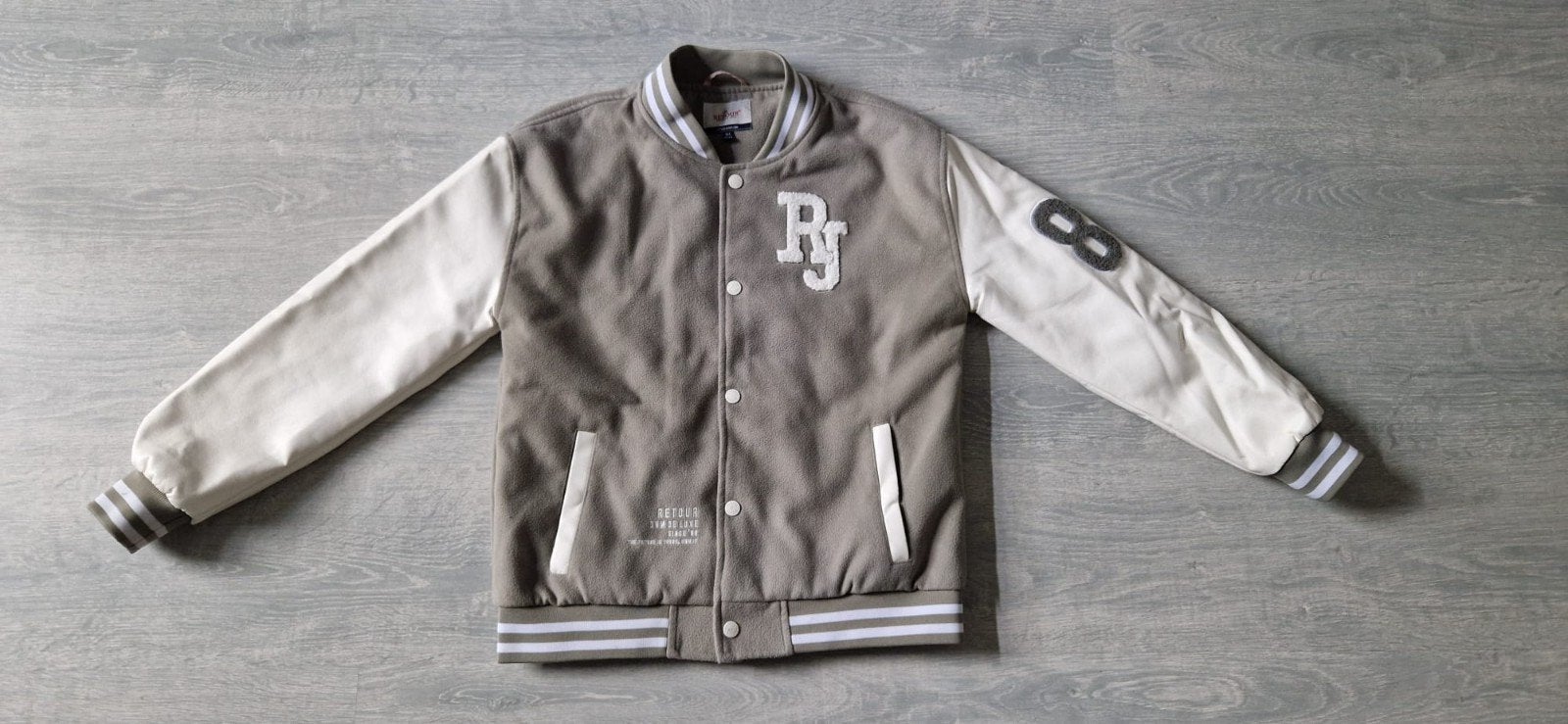 Bomber/Baseball jacket van retour maat 164., Kinderen en Baby's, Ophalen of Verzenden, Zo goed als nieuw, Jongen, Retour