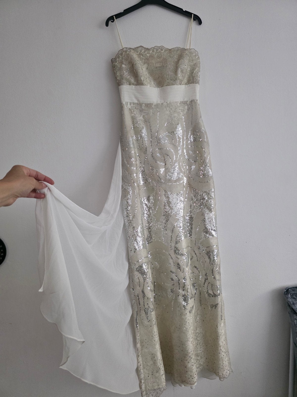 Mooie wit beige galajurk feestjurk met pailletten, Kleding | Dames, Maat 38/40 (M), Galajurk, Beige, Ophalen of Verzenden