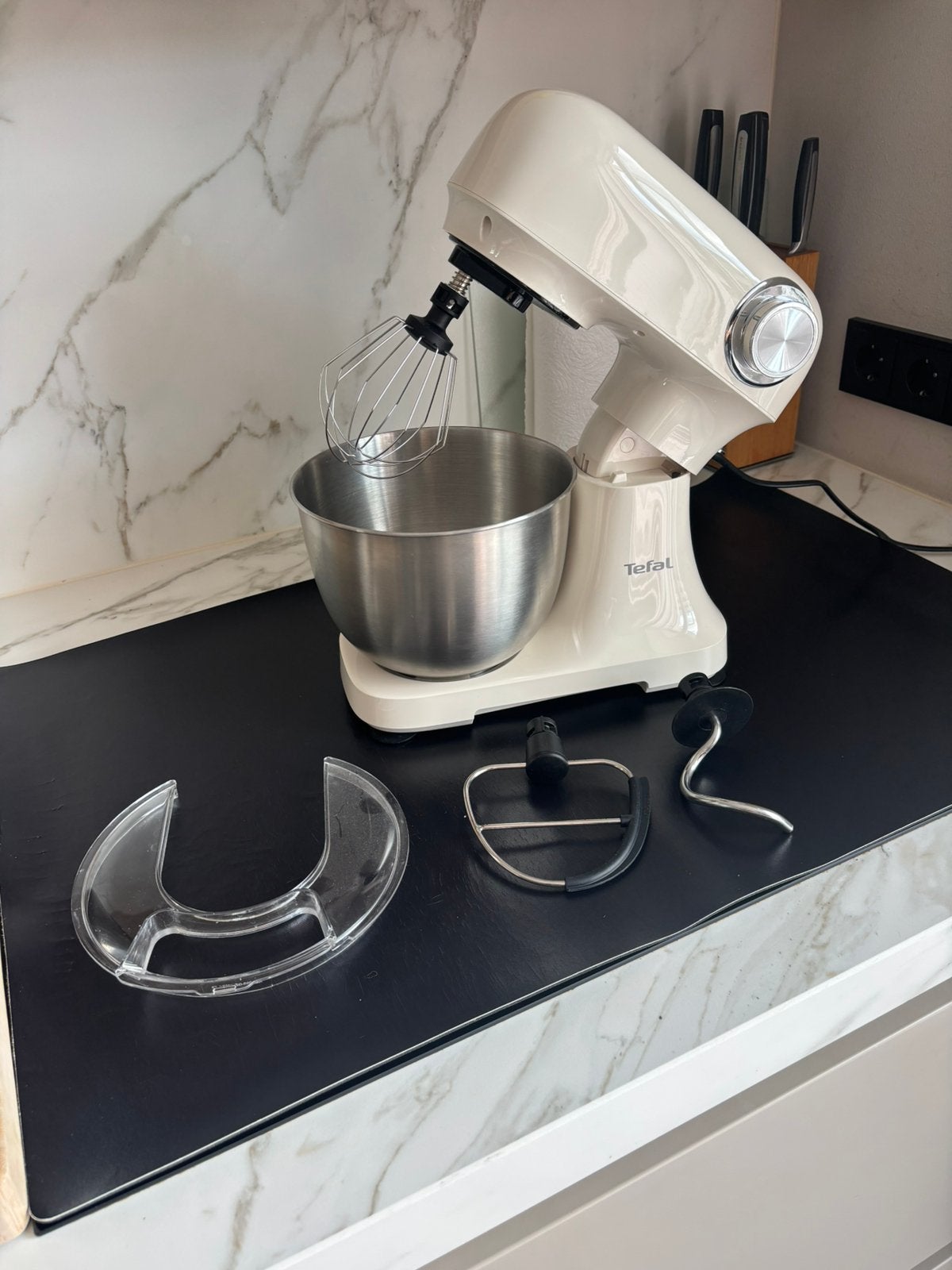 Tefal keukenmixer, 2 tot 3 liter, Ophalen, Zo goed als nieuw, 3 snelheden of meer