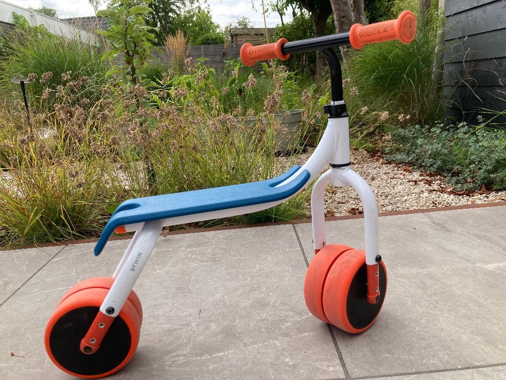 B'Twin OnceUponATime Oranje/Wit, Ophalen, Gebruikt, Loopfiets