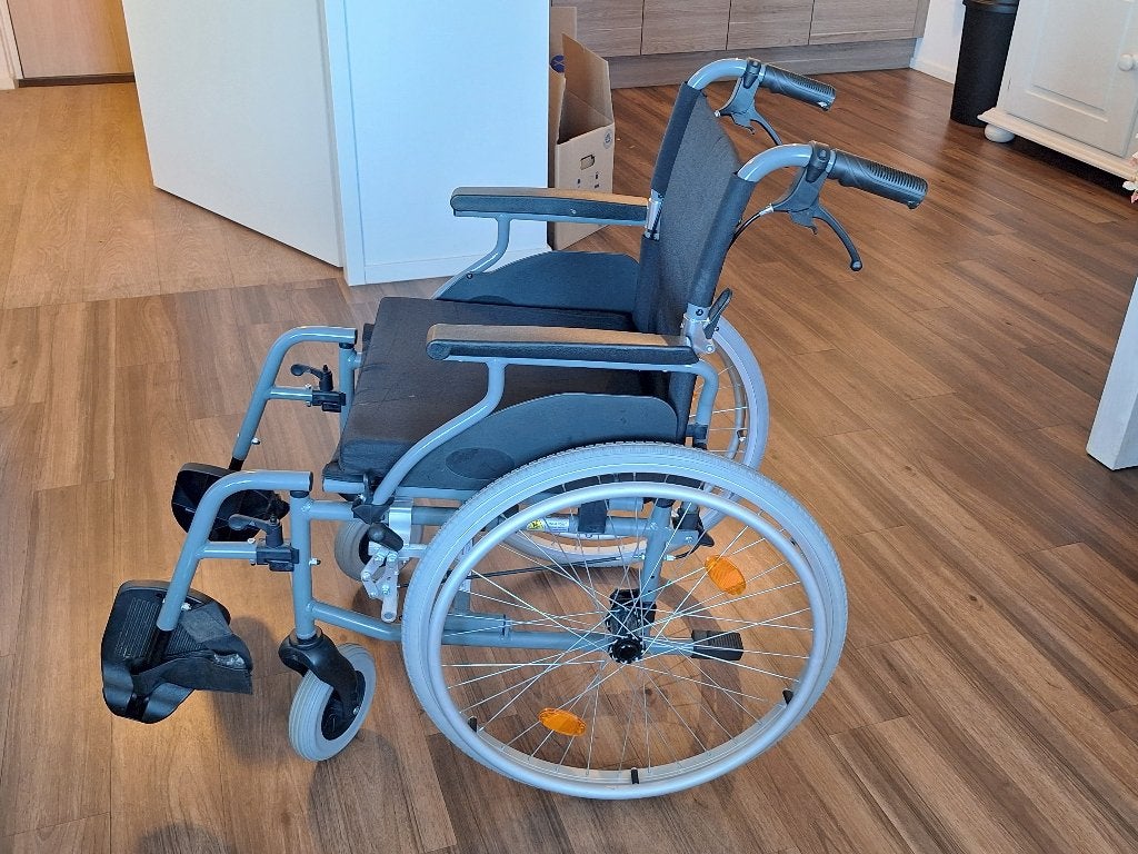 rolstoel, Ophalen, Inklapbaar, Zo goed als nieuw, Duwrolstoel