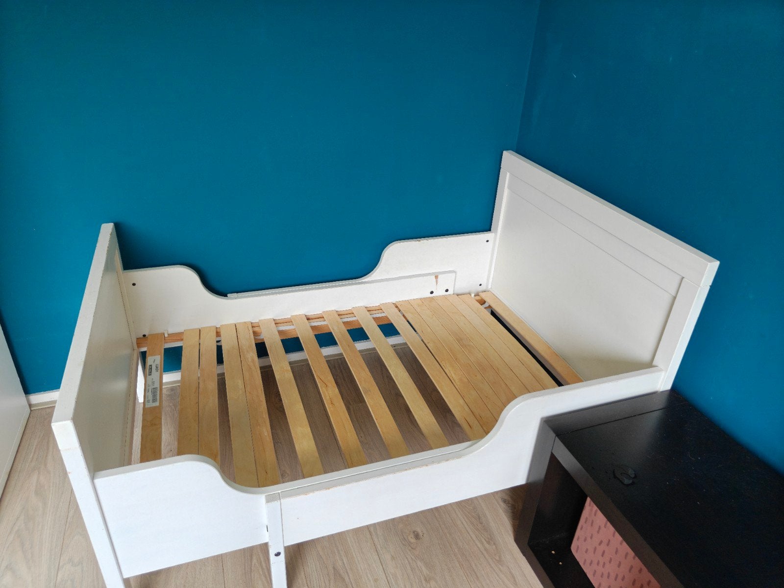 IKEA Sundvik juniorbed met lattenbodem, Kinderen en Baby's, Kinderkamer | Bedden, Gebruikt, 160 tot 180 cm, 70 tot 85 cm, Lattenbodem