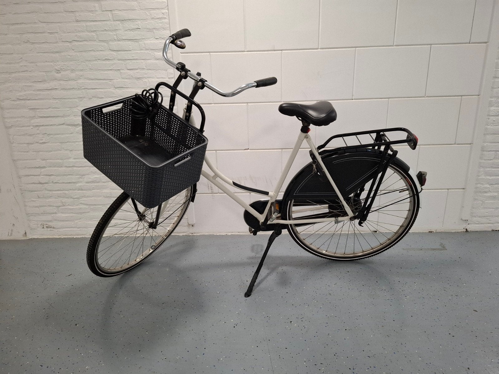 Dames fiets 28 inch, Ophalen, Gebruikt